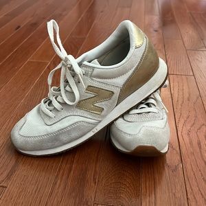 Women’s new balance